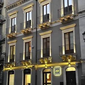 *** Affittacamere Etnea 454 Luxury Italia