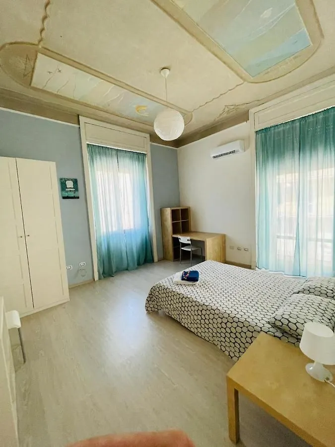 Ostello Deodato Guest House Catania